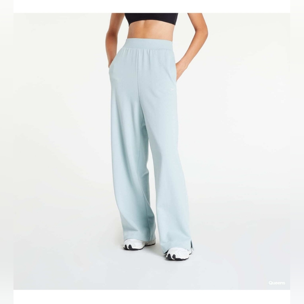 Reebok Classics Wide-Leg Sweat Pants Size Large